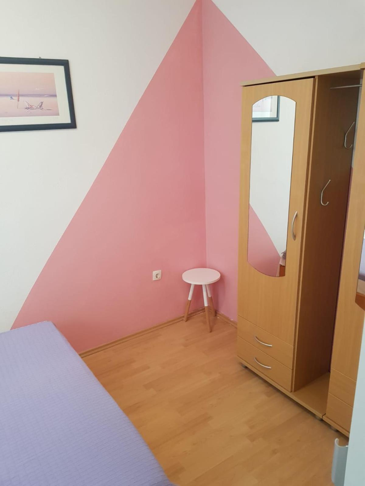 Apartmani Dekovic Primošten Exterior foto