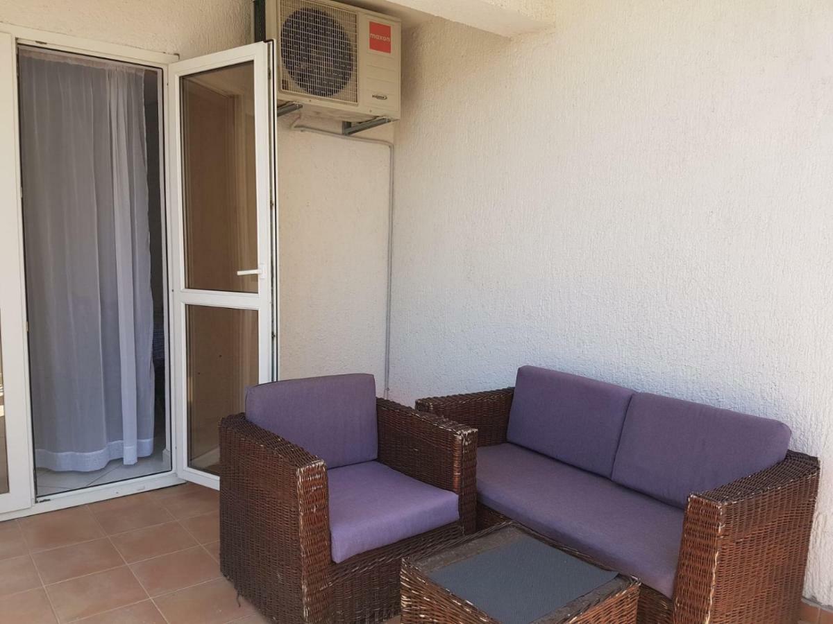 Apartmani Dekovic Primošten Exterior foto